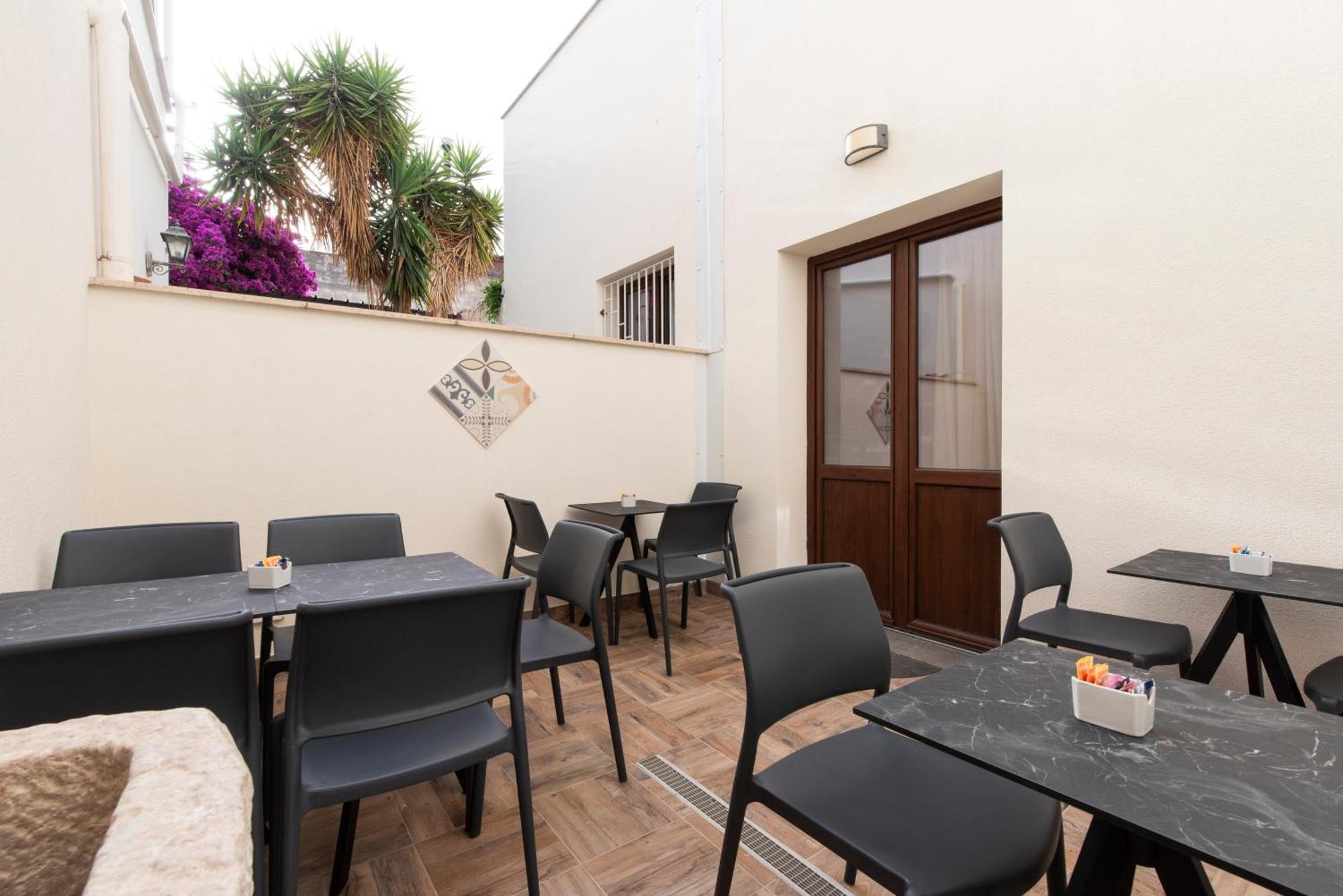 86 Bed and breakfast San Vito Lo Capo